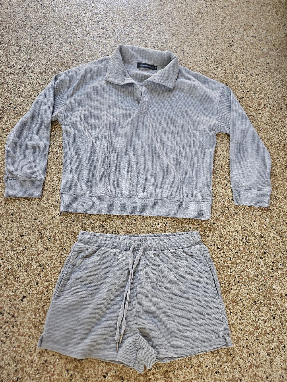 Merokeety Grey Waffle Texture Short And Sweater Set Size M